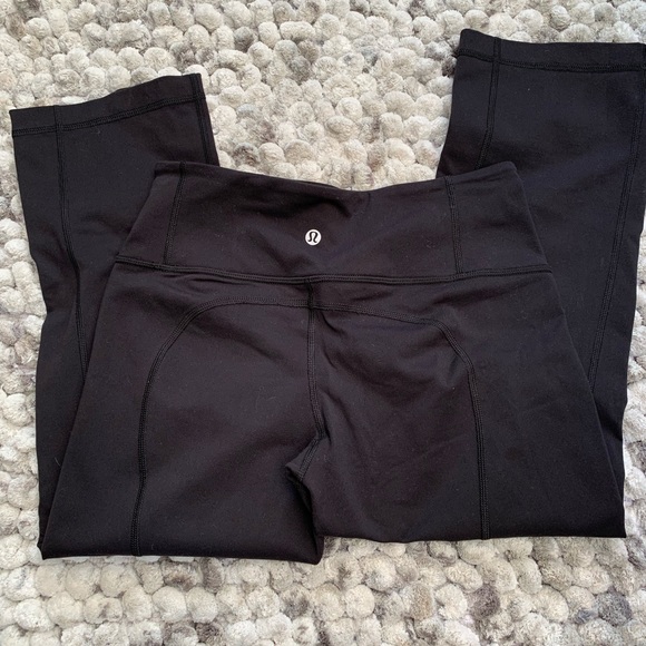 lululemon athletica Pants - LULULEMON black crops